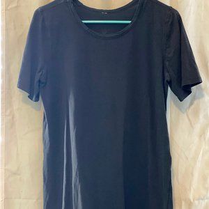 Love Crew Tee II- Black